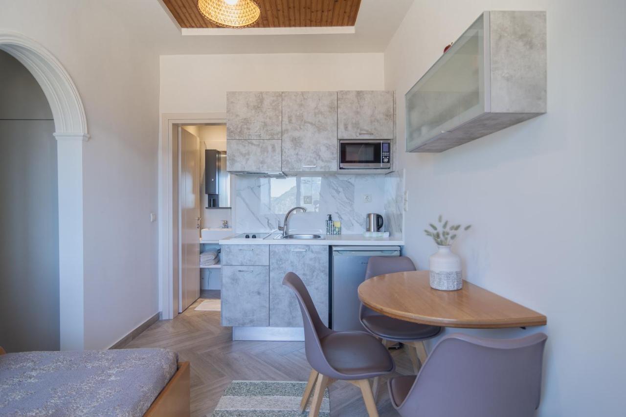 Aris Apartments Paleokastritsa Ngoại thất bức ảnh